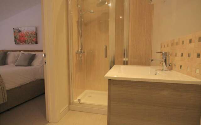 Hazelnut Barn, Bourton On The Water