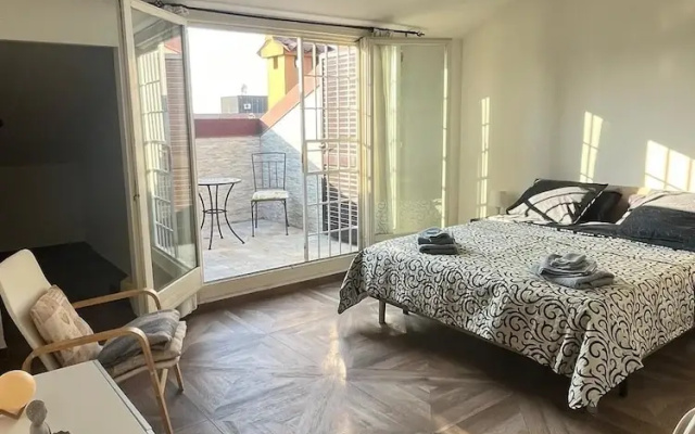 B&B Center Gallery