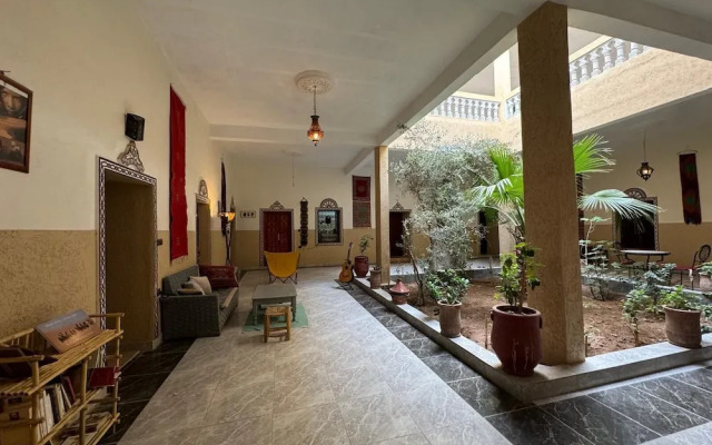 Chambres d'Hôtes Riad Dar Tazoulte