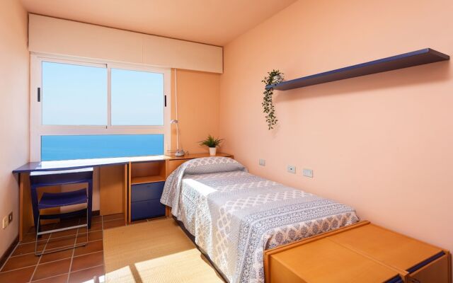 Beach Life Apartment Exclusive Seafront Triplex