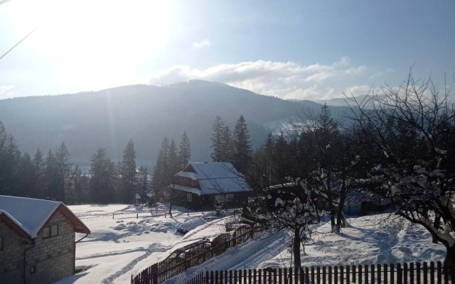 Сімейний котедж КРАЄВИД