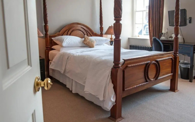 The Bridge House Boutique B&B