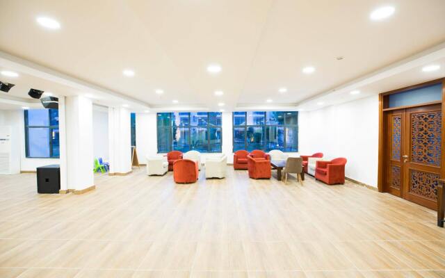 Corina Family Fun Club By Kispet HM
