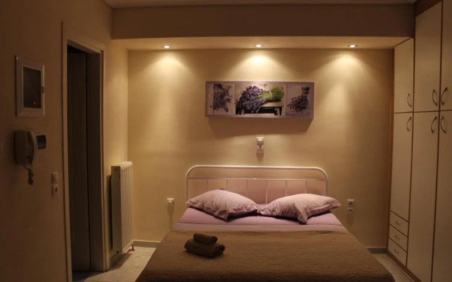 Cozy studio apartment in PIREUS