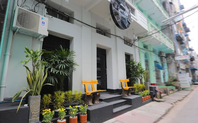 Little Yangon Hostel