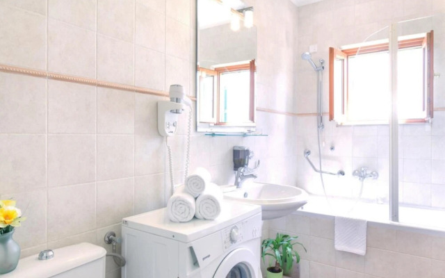 Villa Mare in Hvar With 4 Bedrooms and 3 Bathrooms