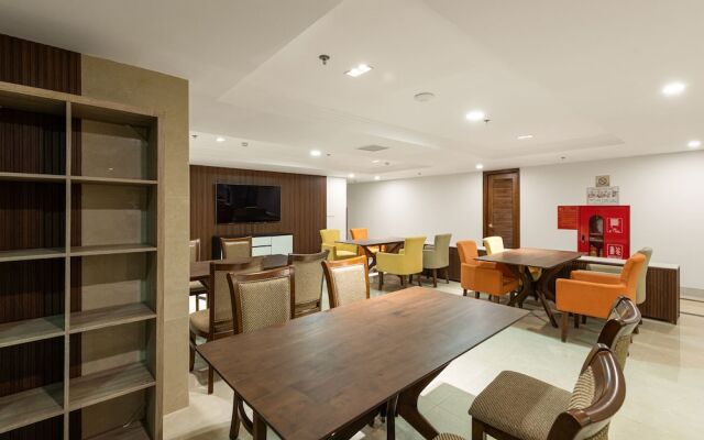 Branda Apartment & Hotel