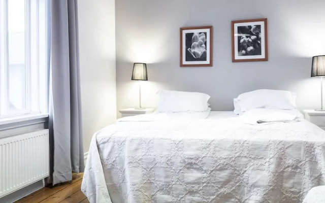Luna Apartments - Baldursgata