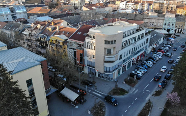 Studio Apartman Ld U Strogom Centru