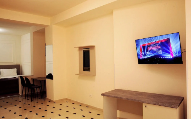 Mejsi Studio Apartment Shkoder