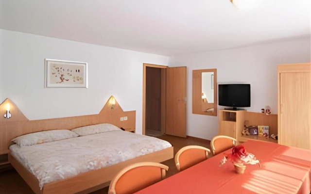 Hotel Eden No. 7