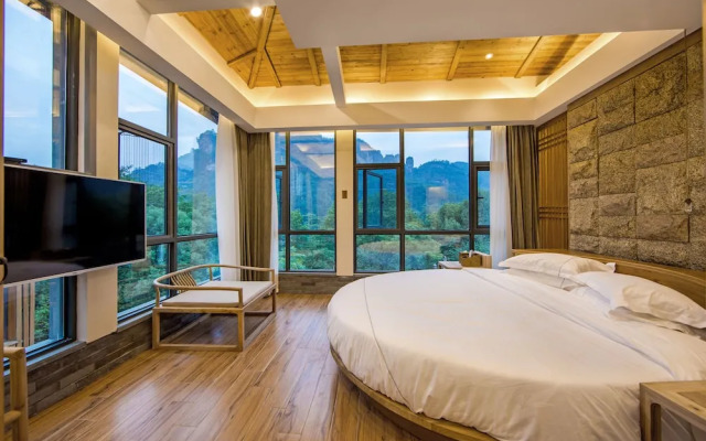 Wuyishan Old Street Hill Lodge