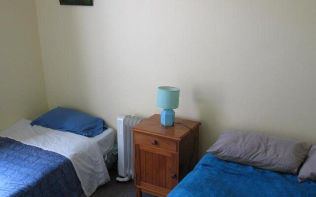 Brunnerton Lodge and Backpackers