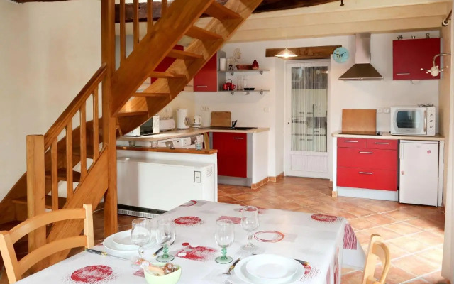 Holiday Home L'Hirondelle - SJD202