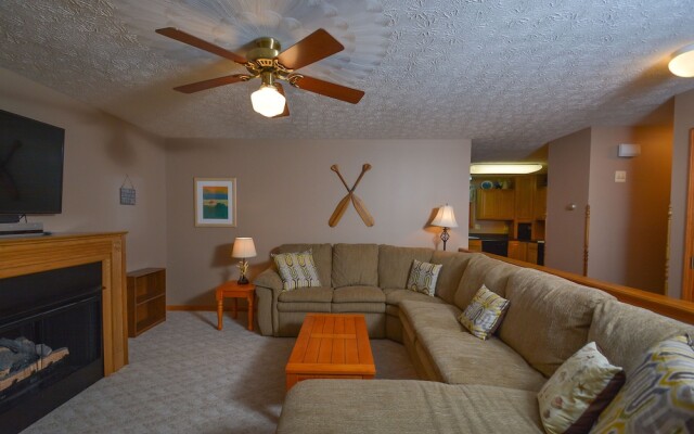 Just About Paradise 5 Bedroom House