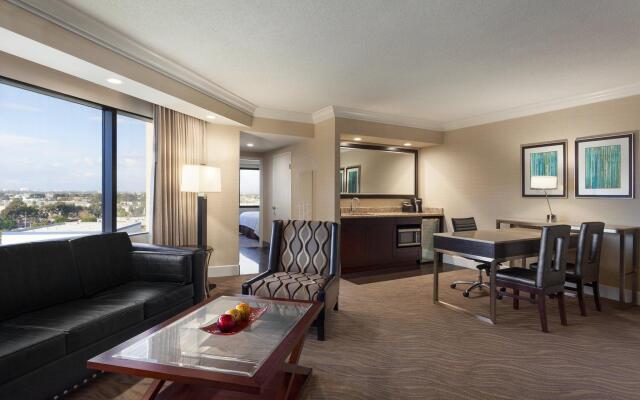 Embassy Suites by Hilton Irvine Orange County Airport