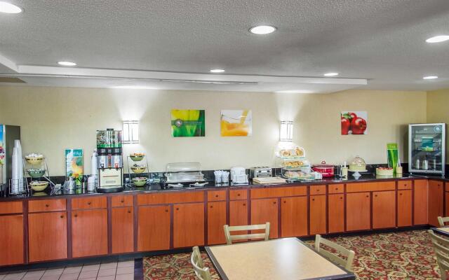 Quality Inn & Suites Miamisburg - Dayton South