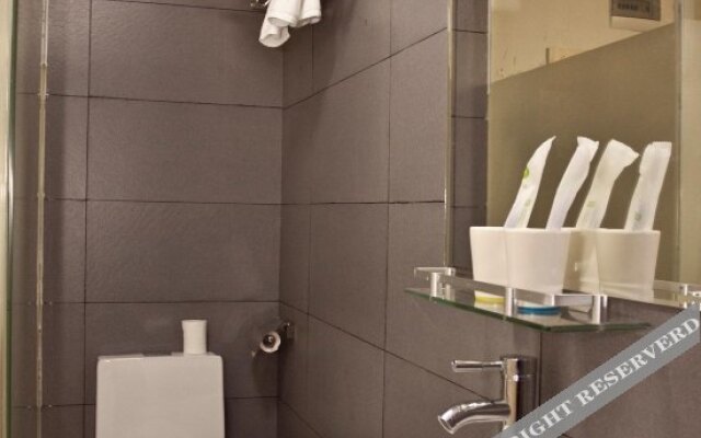 Heting Hotel (Fuzhou Nanmen Metro Station Xiehe Hospital)