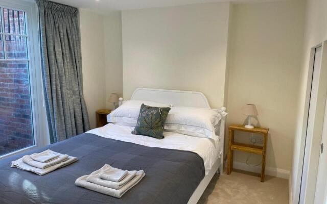 Self-contained Annex With Parking Central Oxford