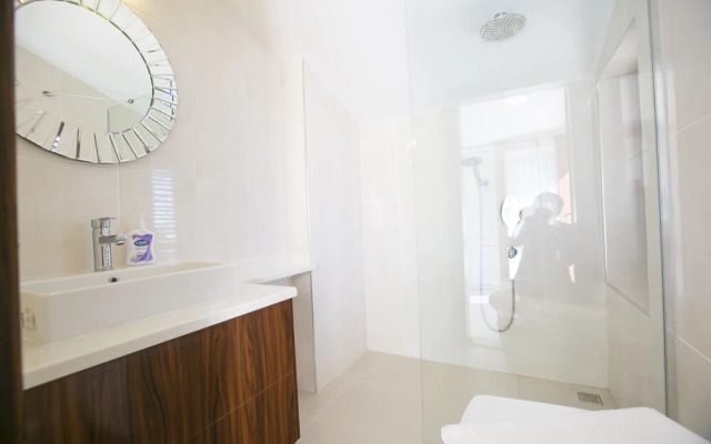 Villa Jannadutania by Akdenizvillam