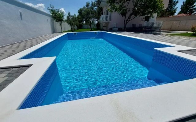 Guest House Cvijeća