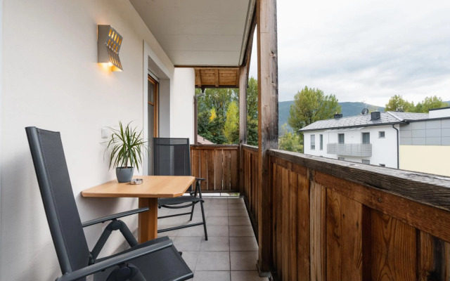 Central Family Apartment