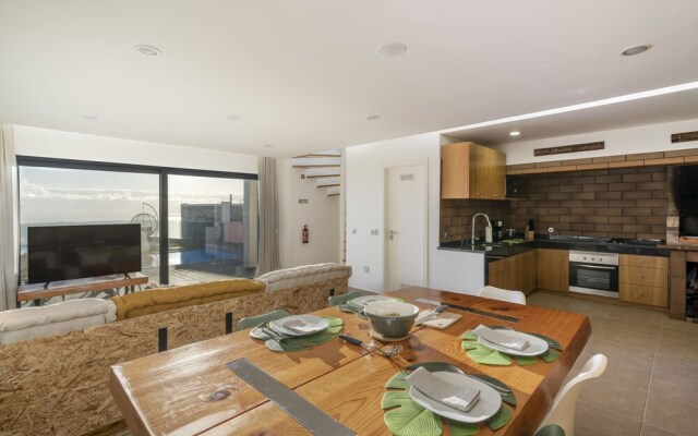 With Pool and Superb sea View - Villa Candelária