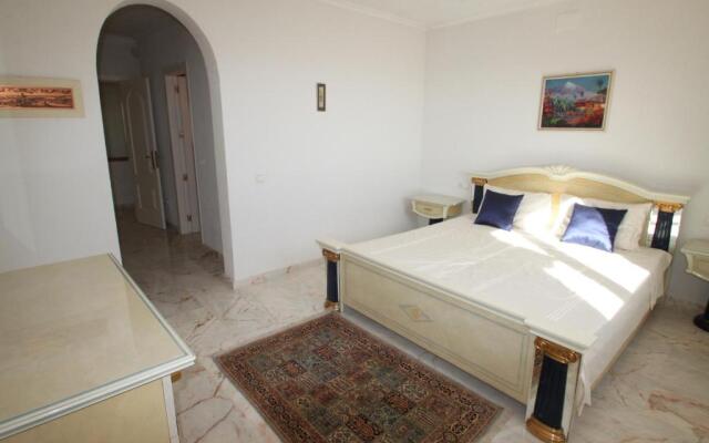 Mimo - sea view villa with private pool in Moraira-Teulada