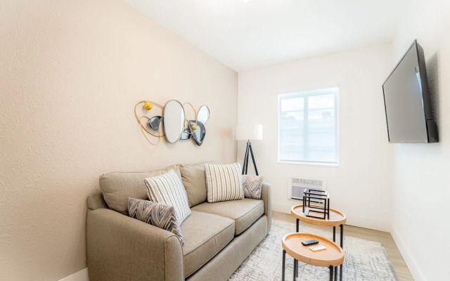 TWO Bedroom Apartment