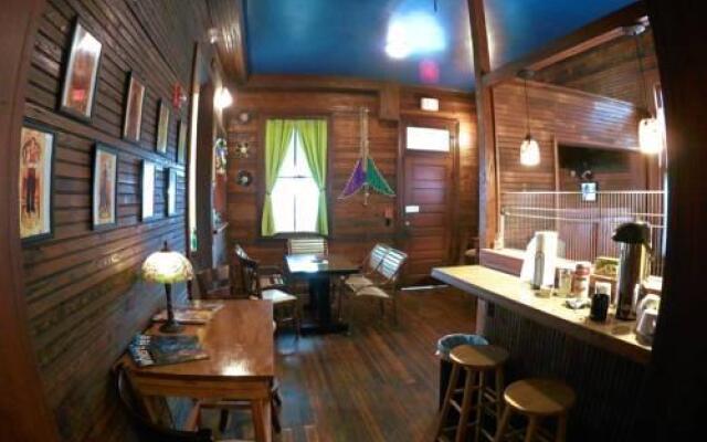 Site 61 Guesthouse
