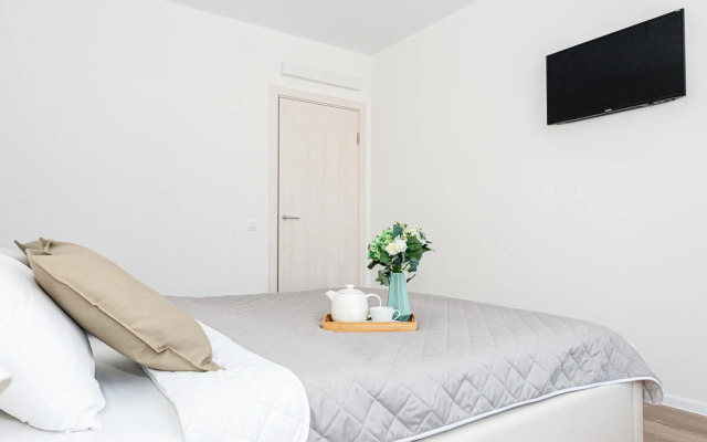 Good House (Гуд Хаус) на улице Космонавтов 11В