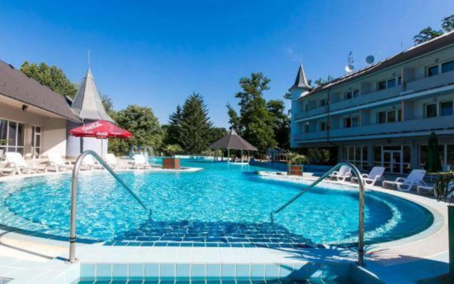 Ambient Hotel And AromaSpa