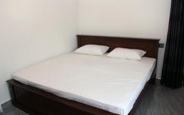 Sandaru Holiday Inn