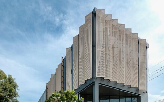 Canalis Suvarnabhumi Airport Hotel