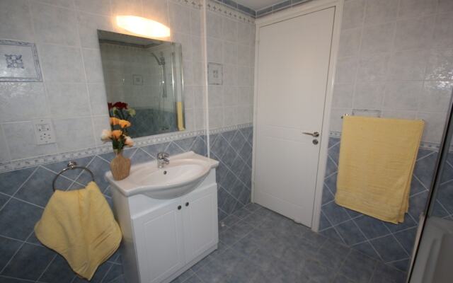 Three Bedroom Villa With Private Pool and Landscaped Garden