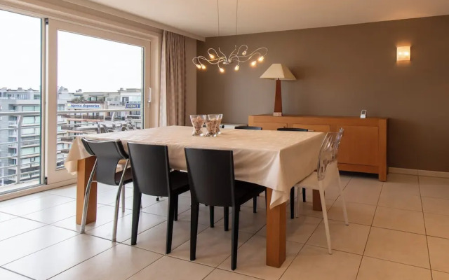 Apartment in Middelkerke With Stunning Views