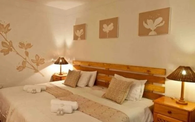 Woodpecker Inn