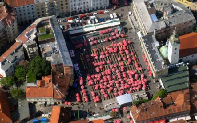 Apartments City of Hearts 1 & 2