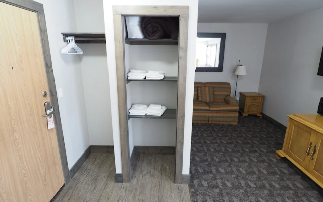 Apex Lodge - 6 Studio Bedroom 1 Bathroom Hotel Room