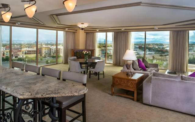 Suncoast Hotel and Casino