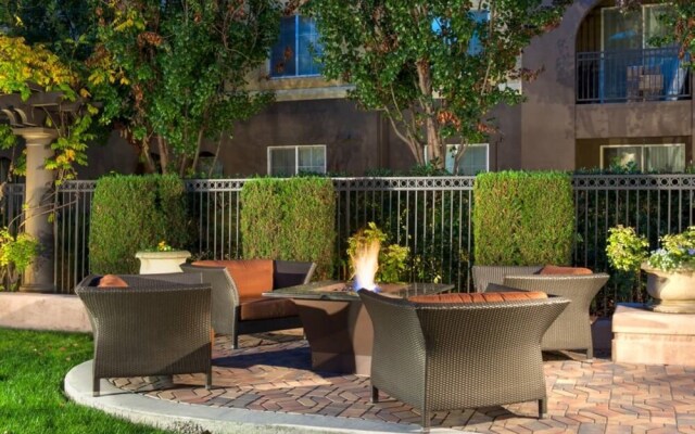 River Terrace by Bluebird Suites