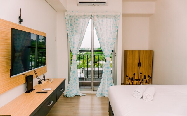 Nice Studio At Serpong Greenview Apartment