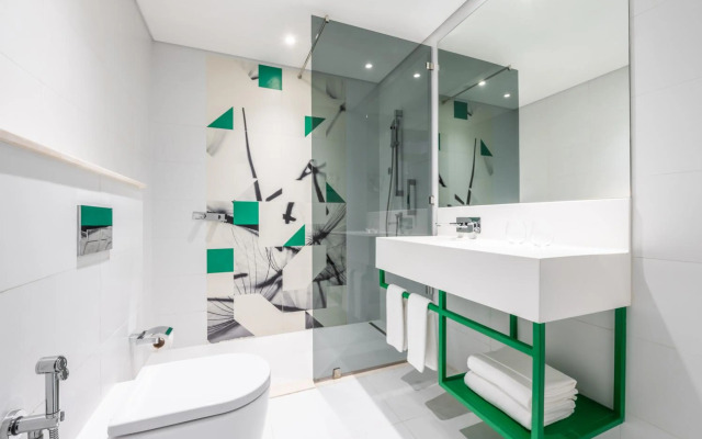 Studio M Arabian Plaza Hotel & Hotel Apartments