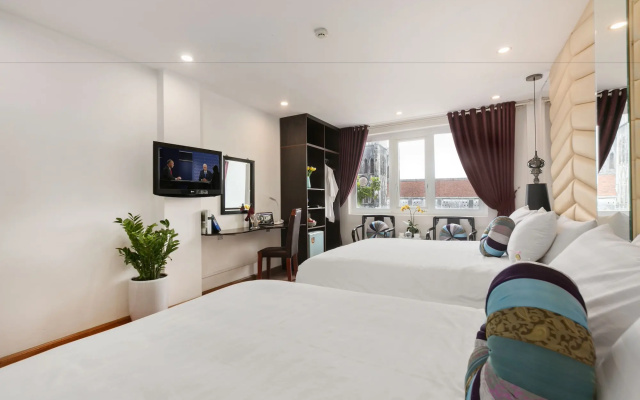 Splendid Holiday Hotel – Guest Rooms – Hanoi