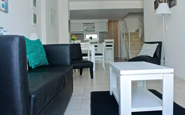 Laprida Suites