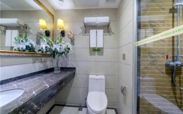 Vienna Hotel (Exposition center)