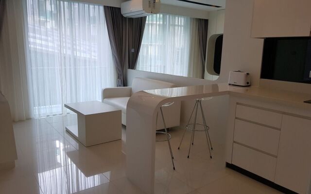 City Center Residence 1BR Pool View A306