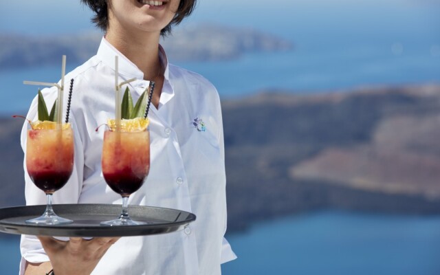 Katikies Chromata Santorini - The Leading Hotels of the World