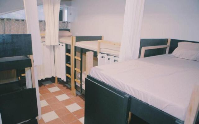 Bunks Hostel