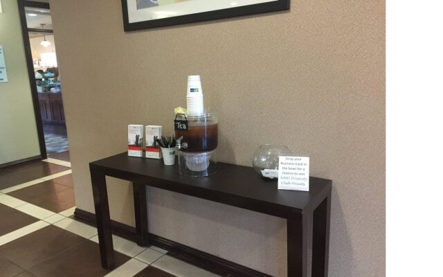 Pike Inn Le Roy - Bloomington Southeast Area